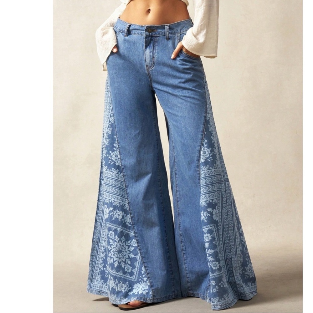 Plus Boho Medium Wash Floral Print Bell Bottom Denim Jean Pants 1X 2X 3X 4X
